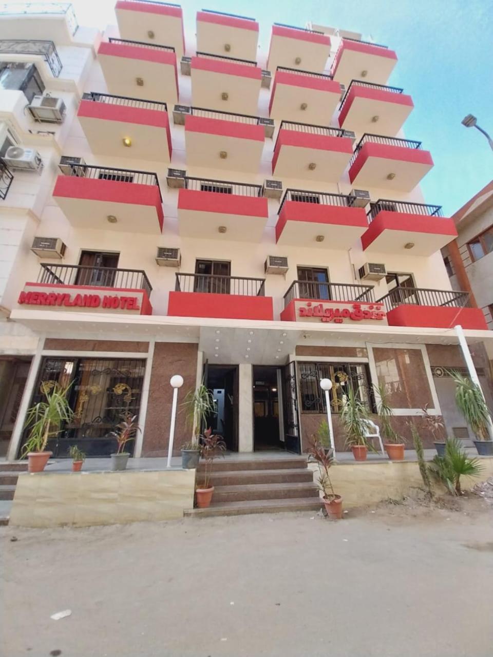 Merry Land Hotel & Roof Top Nile Restaurant Luksor Exterior foto