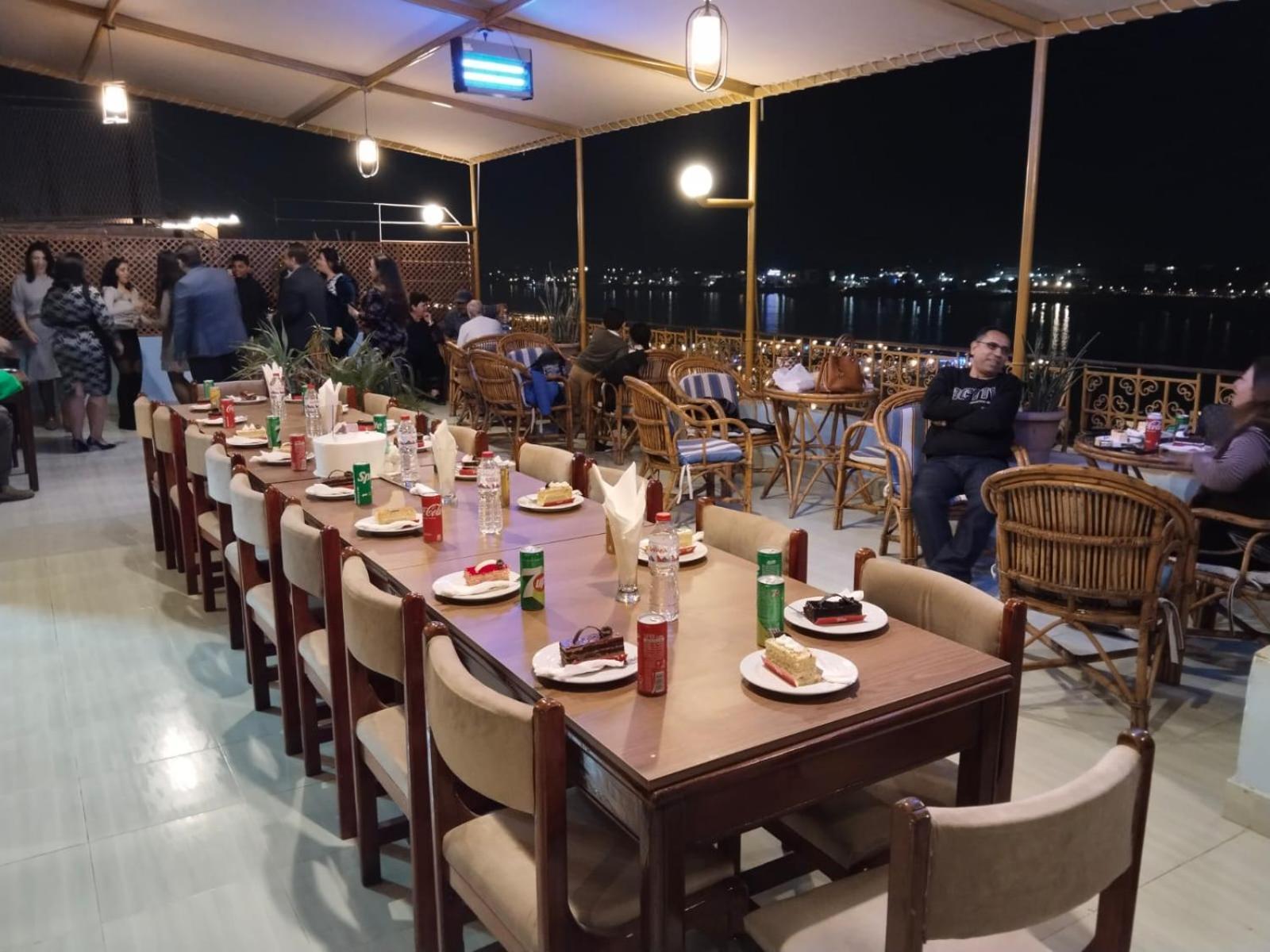 Merry Land Hotel & Roof Top Nile Restaurant Luksor Exterior foto